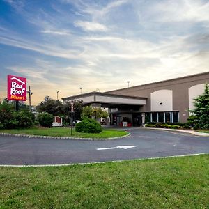 Red Roof Inn Plus Newark Liberty Airport - קרטרט Exterior photo