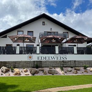 ליברץ Wellness Hotel Edelweiss Exterior photo