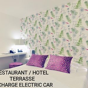 Durbuy O Restaurant Hotel Recharge Electric Car Exterior photo