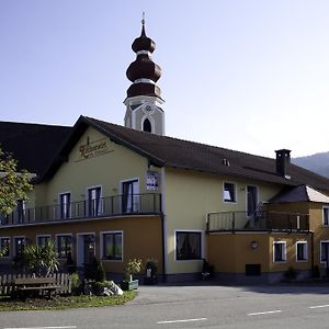 מלון סטראסוואלכן Kirchenwirt Irrsdorf Familie Schinwald Exterior photo