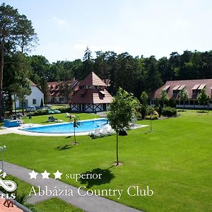 מלון Nemesnép Abbazia Country Club Exterior photo
