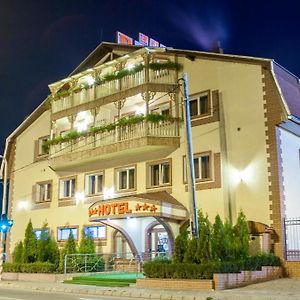 Târgu-Mureş Hotel Darina Exterior photo
