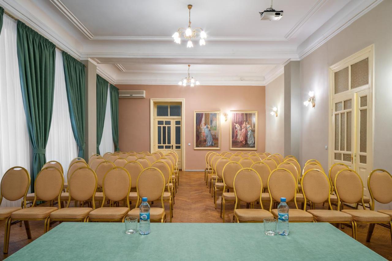 אודסה Tsentralnaya Hotel מראה חיצוני תמונה