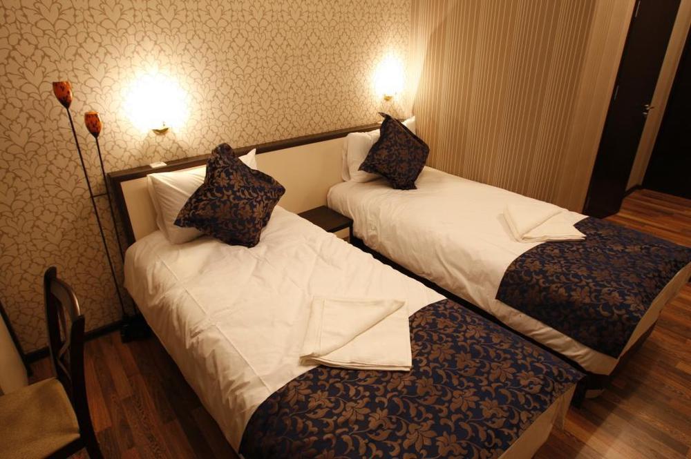 צ'יסינאו Iris Hotel חדר תמונה