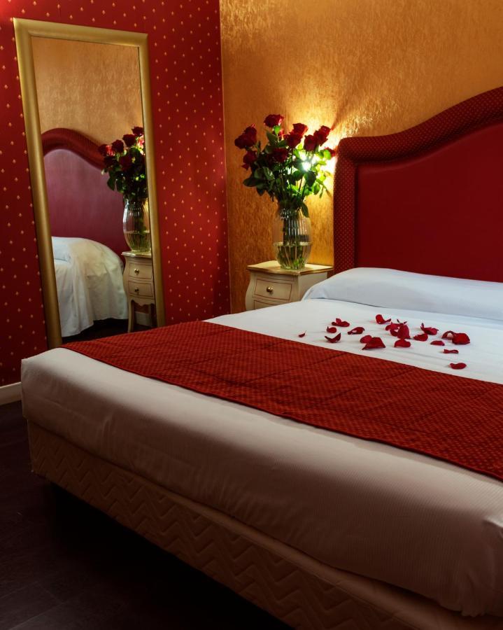 Gropello Cairoli Hotel - Motel Flower מראה חיצוני תמונה