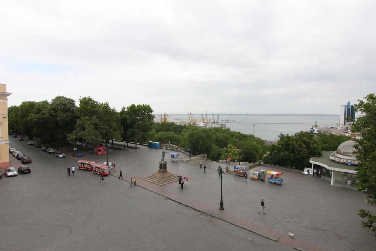 אודסה Apart-Hotel On Preobrajenskaya 24 מראה חיצוני תמונה
