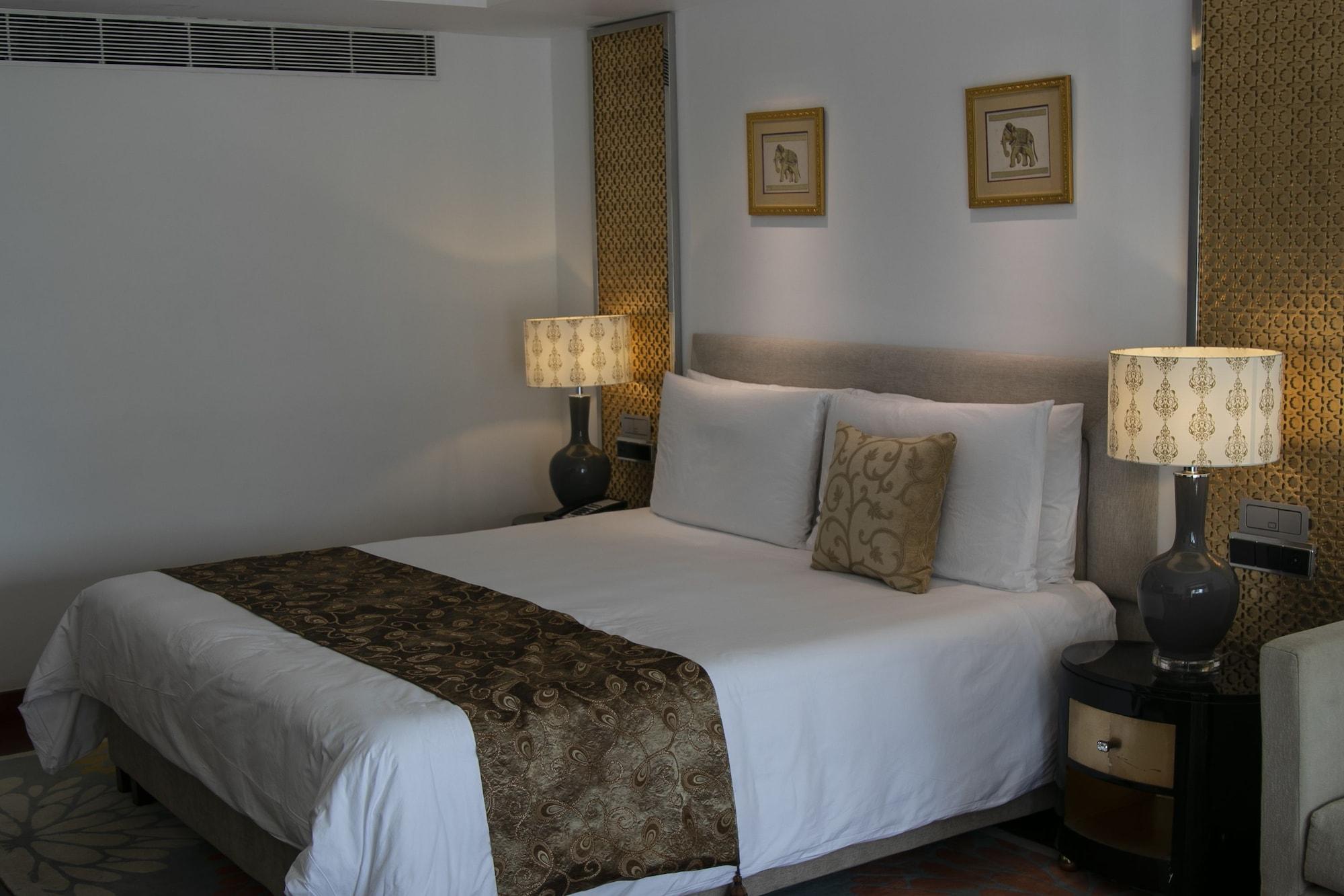 טריואנדרום The Leela Kovalam, A Raviz Hotel מראה חיצוני תמונה