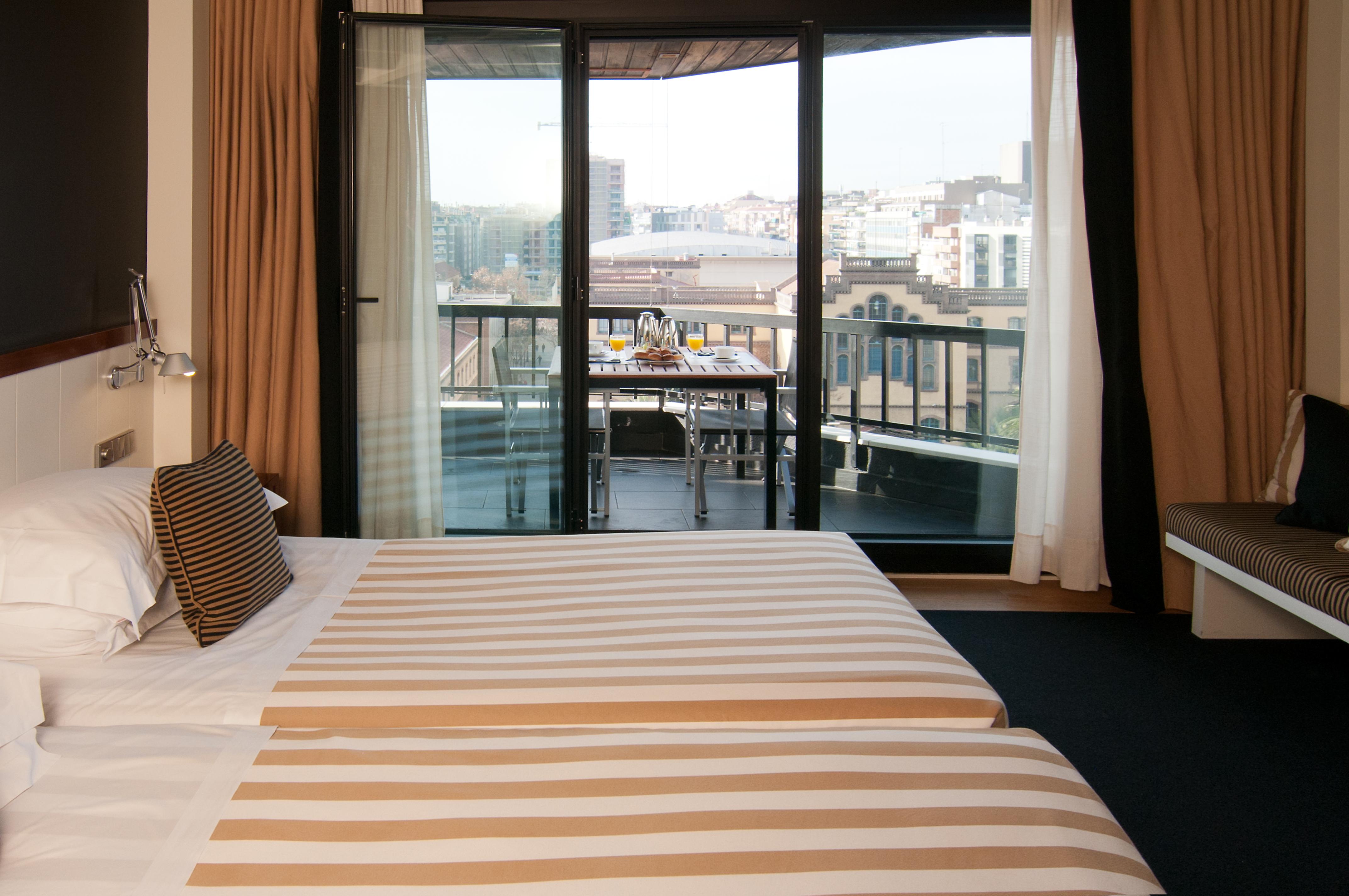ברצלונה U232 Hotel מראה חיצוני תמונה