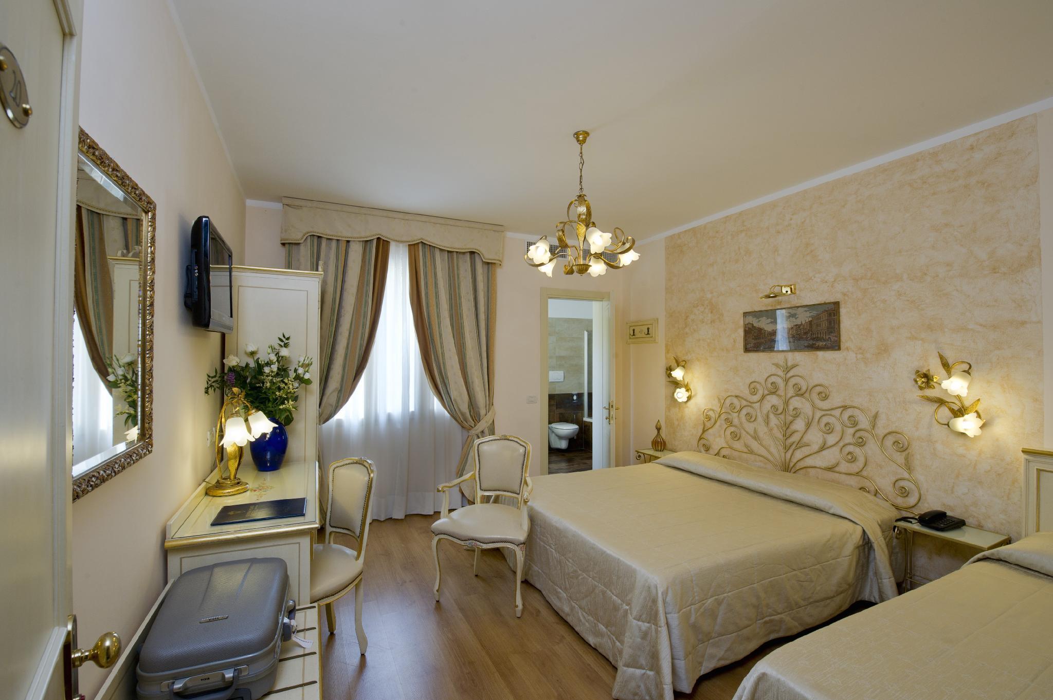 ונציה - לידו Viktoria Palace Hotel חדר תמונה