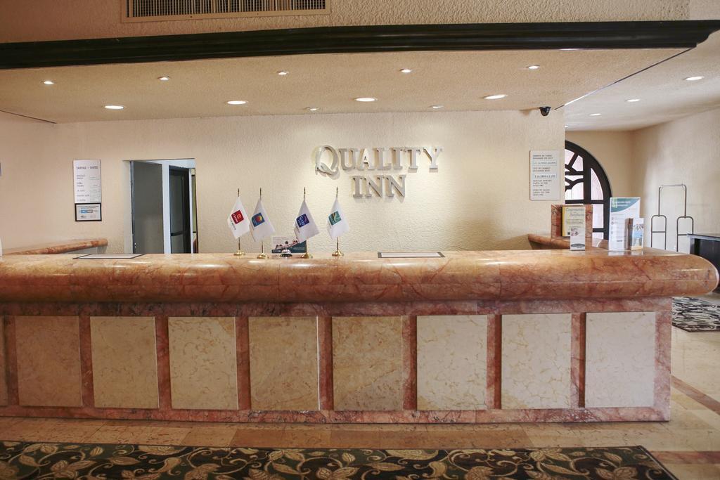 Quality Inn נואבו לרדו מראה חיצוני תמונה