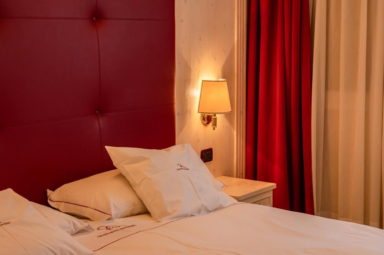 Grand Hotel ססטריארה מראה חיצוני תמונה