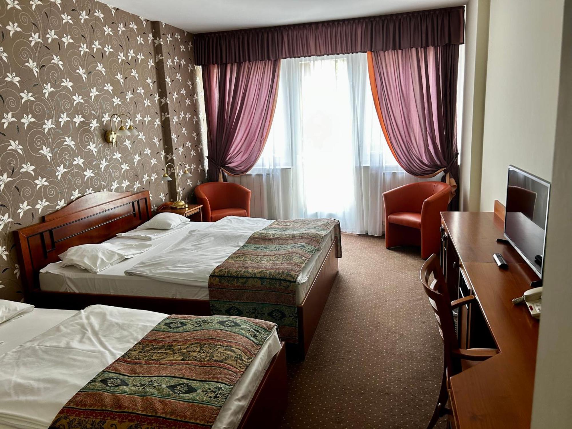Hévíz Hotel Erzsebet מראה חיצוני תמונה
