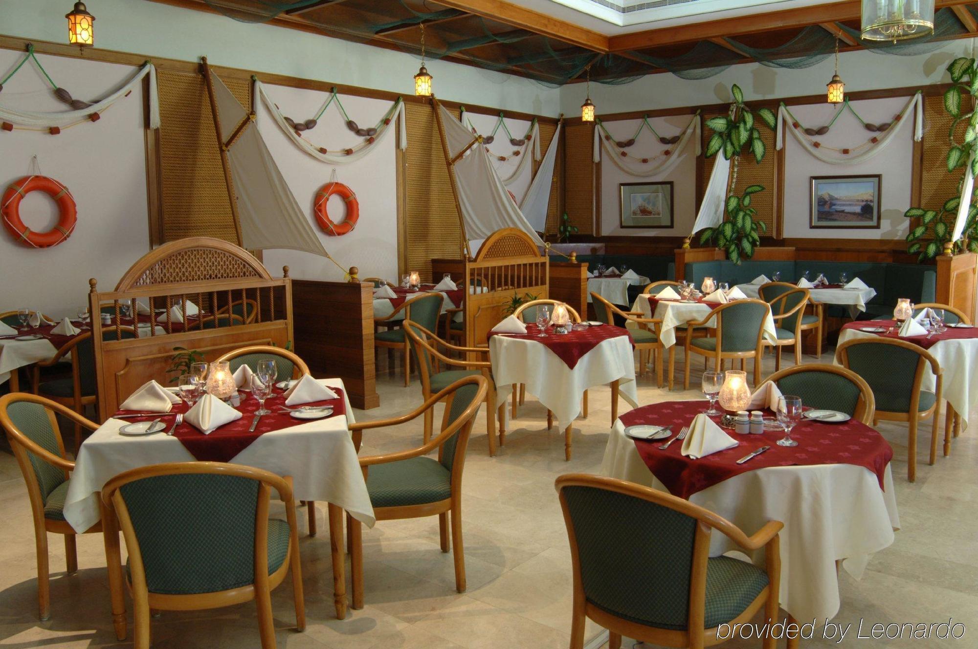 Sur Plaza Hotel מסעדה תמונה