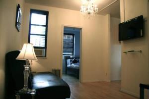 ניו יורק West 16Th Street -  2 Bedroom Apartment, 5Th Floor Walk Up מראה חיצוני תמונה