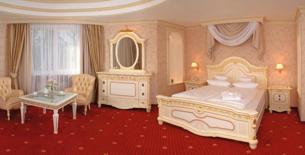 Royal Falke Resort & Spa סווטלוגורסק מראה חיצוני תמונה