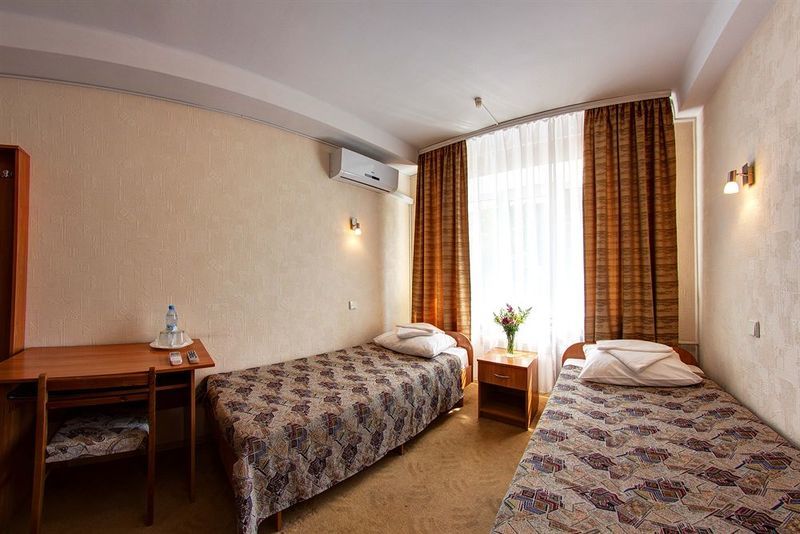 קייב Holosiyvsky Hotel מראה חיצוני תמונה