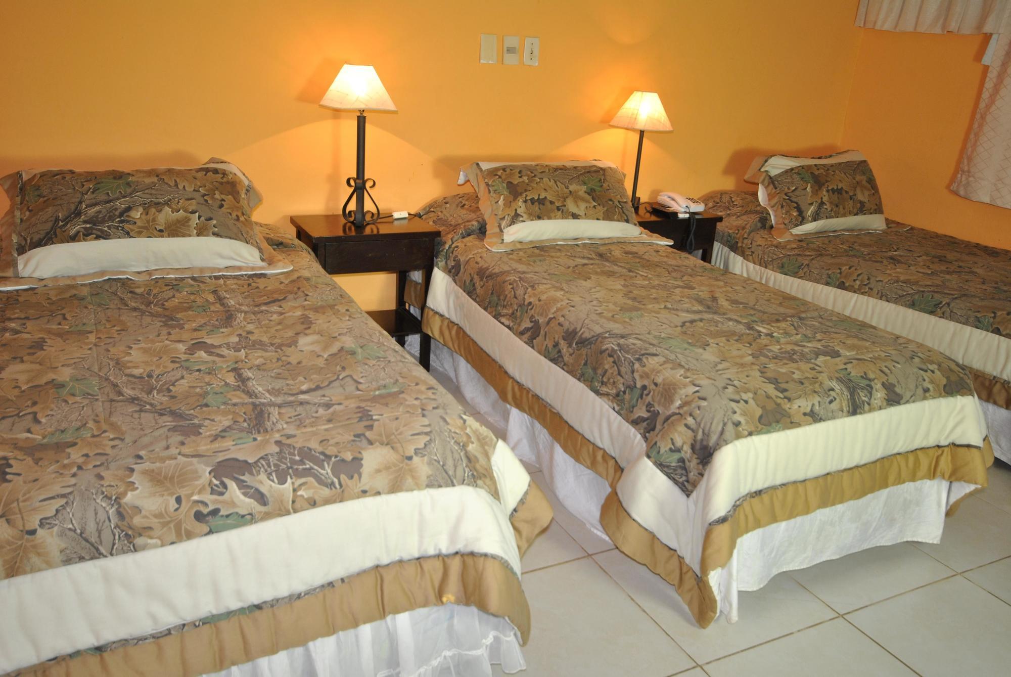 מלון אסונסיון Santo Domingo מראה חיצוני תמונה