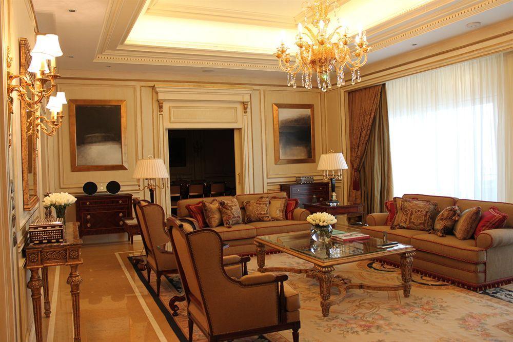 Four Seasons Hotel ביירות מראה חיצוני תמונה