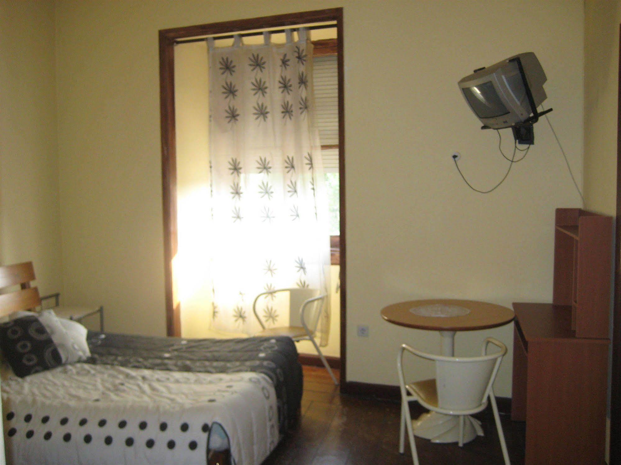 Hostel Avenida קוימברה מראה חיצוני תמונה