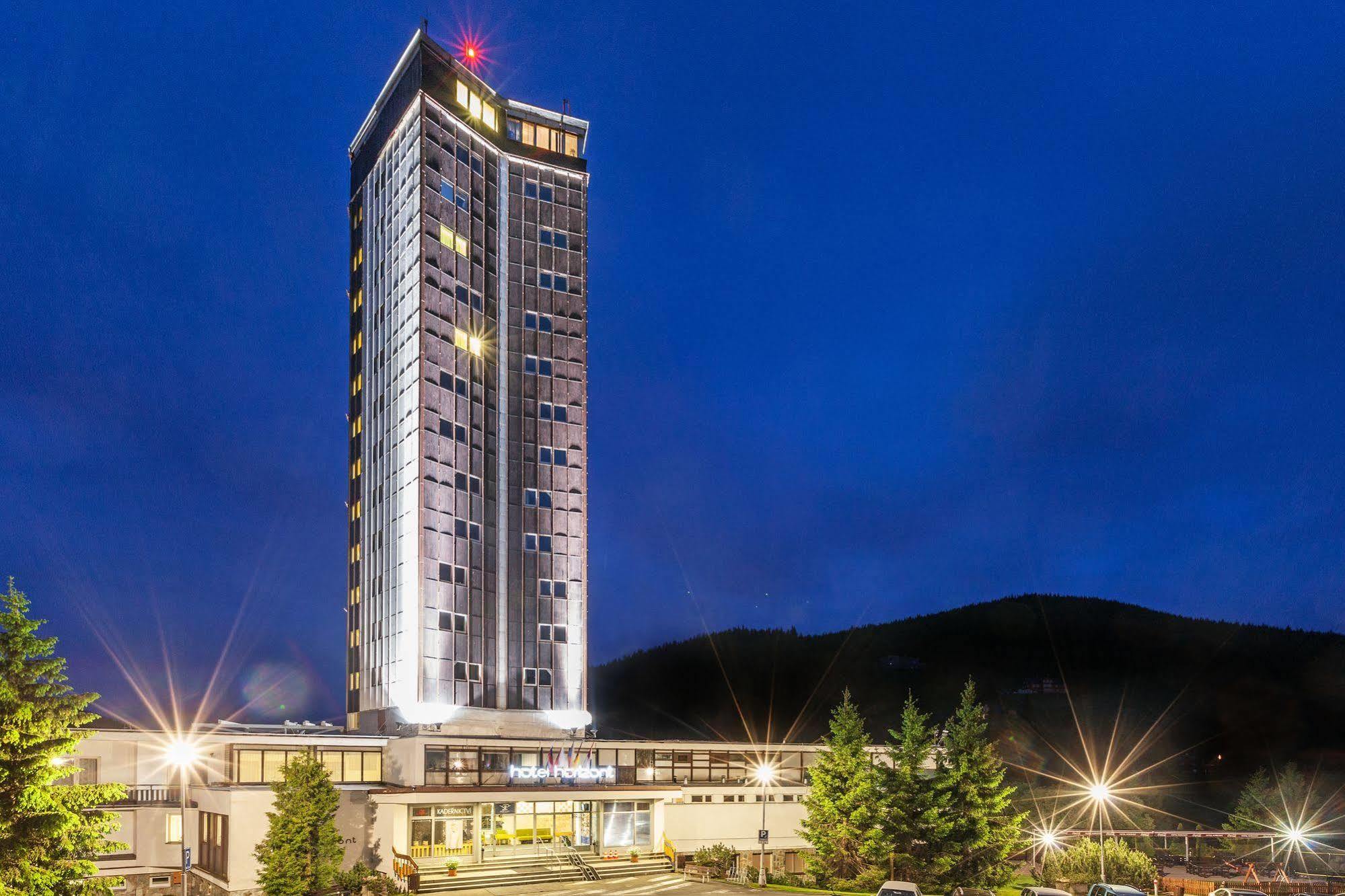 פץ פוד סניישקו Hotel Horizont מראה חיצוני תמונה