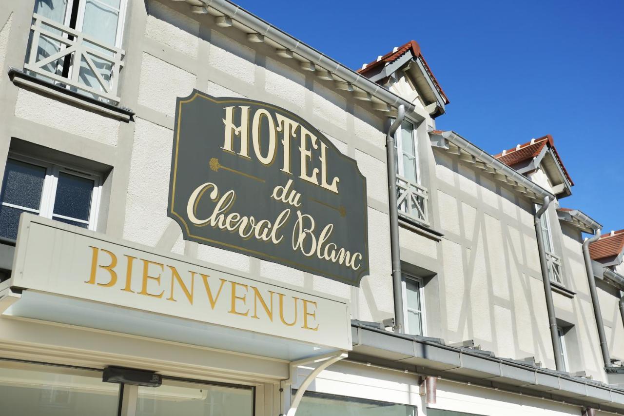 Hob Le Cheval Blanc Disneyland Paris מראה חיצוני תמונה