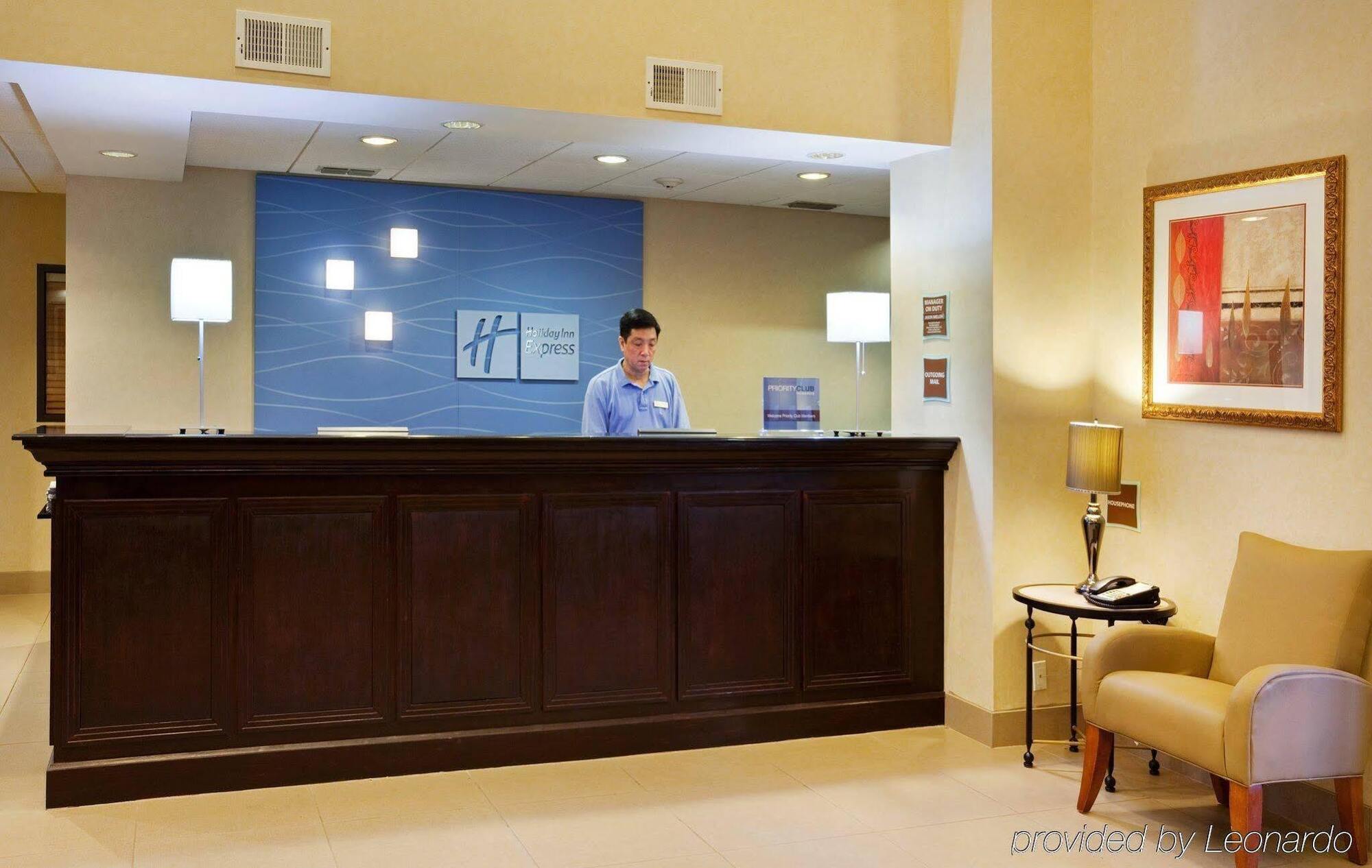 Holiday Inn Express Murfreesboro Central, An Ihg Hotel מראה חיצוני תמונה