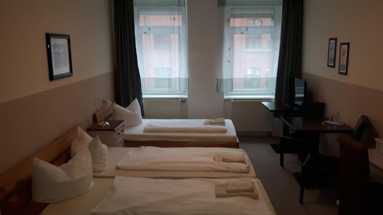לייפציג Hotel & Pension Plagwitzer Hof מראה חיצוני תמונה