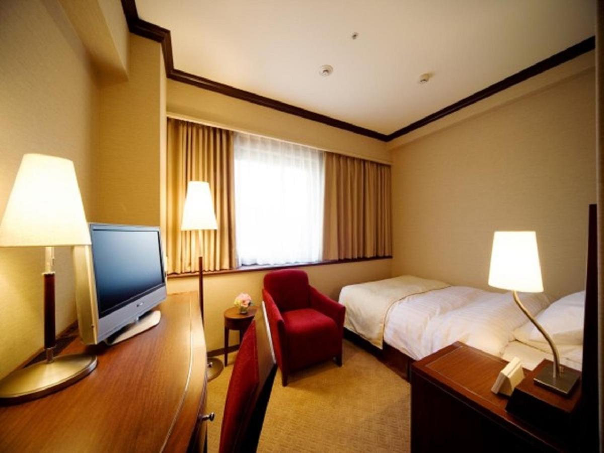 Okayama International Hotel מראה חיצוני תמונה