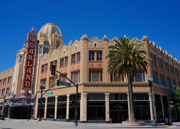 Fox Theater Oakland photo