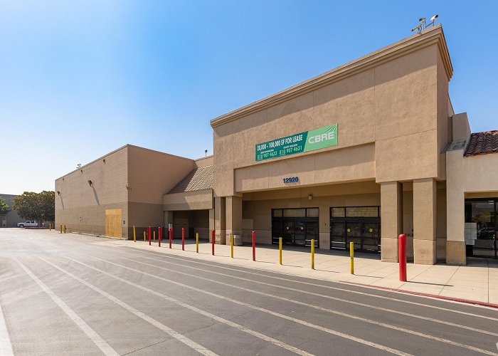 Sylmar Square Shopping Center Target To Take Over Former Sam's Club in LA's Biggest Retail Deal ... photo