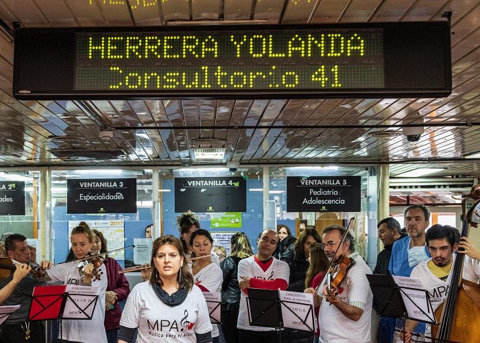 A. Zubizarreta Hospital Stories – Música Para El Alma photo