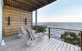 הופקינס Thatch Caye Resort A Muy'Ono Resort Exterior photo