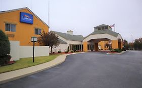 מלון Baymont By Wyndham Norcross Atlanta Exterior photo