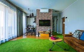 קלוז'-נאפוקה The Golfer Apartment With Jacuzzi Exterior photo