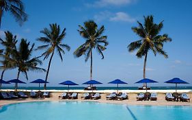 דיאני ביץ' Jacaranda Indian Ocean Beach Resort Exterior photo