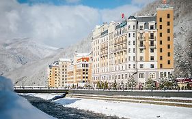 סוצ'י Azimut Hotel Freestyle Rosa Khutor Exterior photo