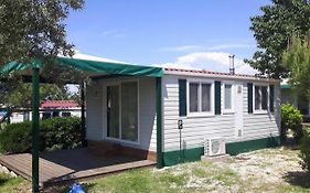 Mobile Homes In Camp Kovacine, Cres, With Long Pebble Beach Exterior photo