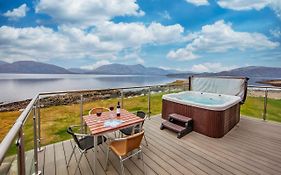 גלנקו Loch Linnhe Waterfront Lodges With Hot Tubs Exterior photo
