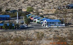 טוונטיניין פאלמס 9 Palms Inn Exterior photo