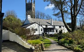 Lanlivery The Crown Inn Exterior photo