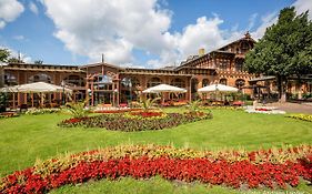 Dorint Herrenkrug Parkhotel מגדבורג Exterior photo