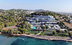 מלון וראברונה Dolce By Wyndham Athens Attica Riviera Exterior photo