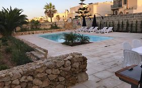 Għarb Beautifully Converted Farmhouse Villa In Gozo With Large Pool And Outdoor Area Exterior photo