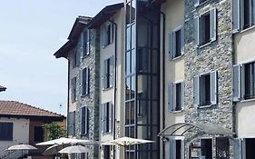Miazzina Hotel Milano & Apartments Exterior photo
