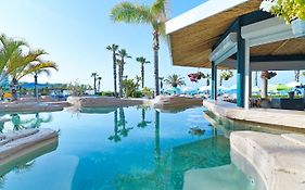 מלון Paphos Leonardo Cypria Bay Exterior photo