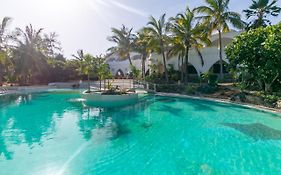 וואטאמו Sun Palm Beach Resort Exterior photo