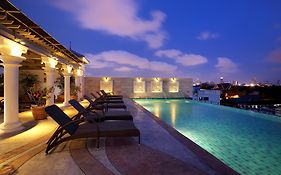 בנגקוק Chillax Resort - Sha Extra Plus Exterior photo