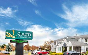 וורת'ינגטון Quality Inn & Suites North-Polaris Exterior photo