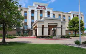 Hampton Inn & Suites Dallas-דסוטו Exterior photo
