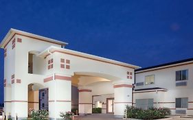 מלון Super 8 By Wyndham Brenham Tx Exterior photo